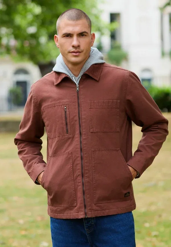Куртка Regular fit chore light jacket Next, ржаво-коричневый — фото 4