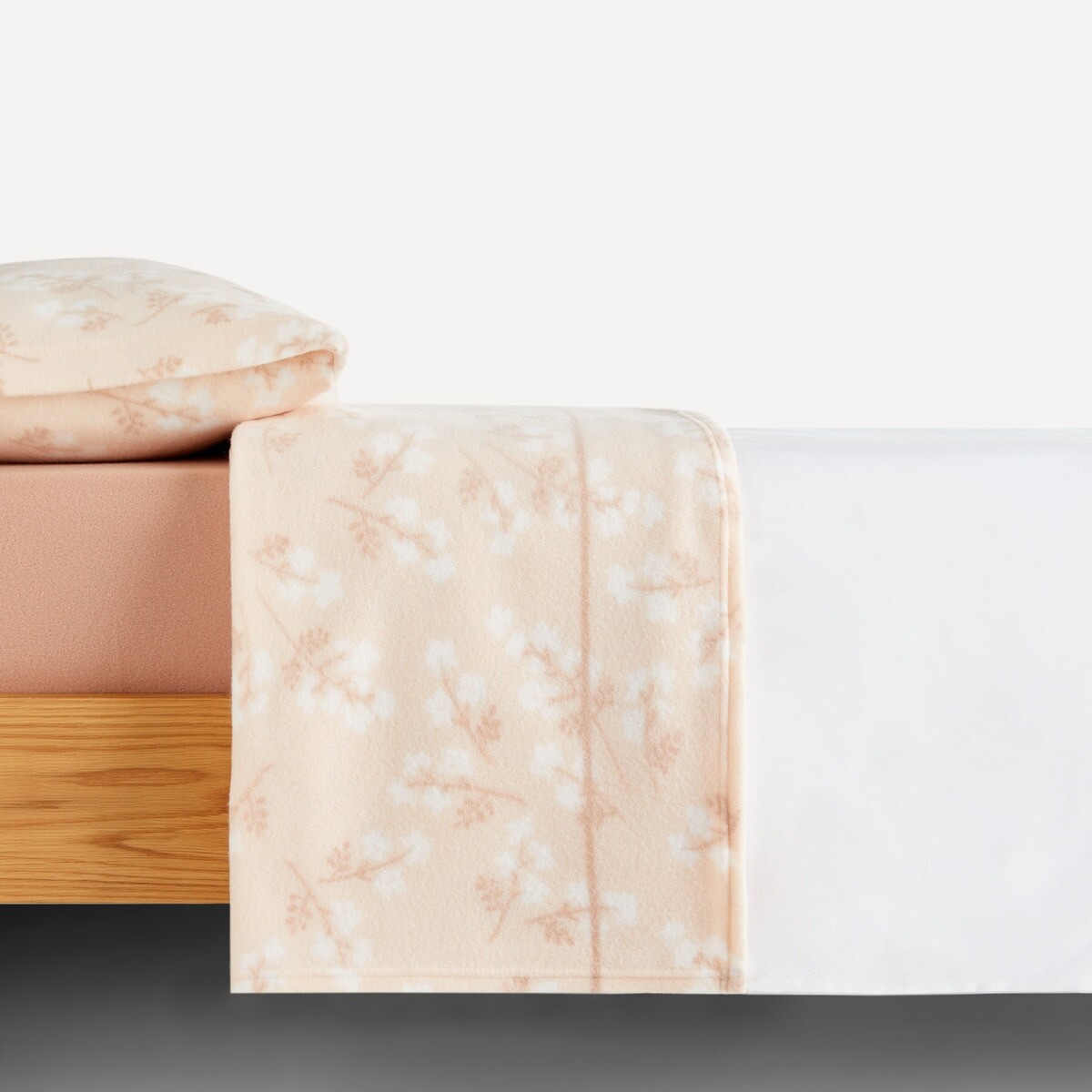 

Комплект постельного белья Justina Pyrenees Basics El Corte Inglés, розовый