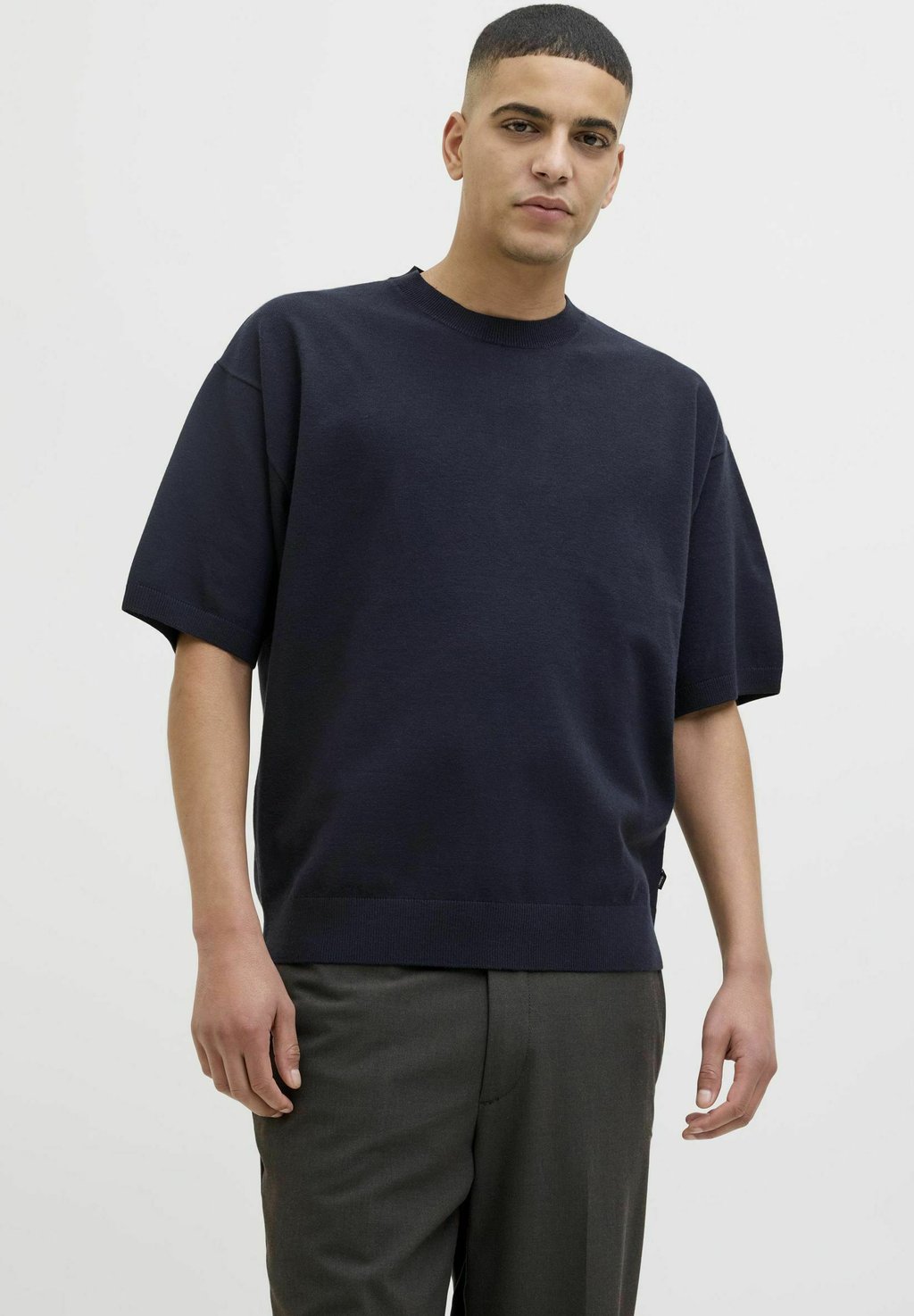 

Базовая футболка JPRBLABRADFORT CREW NECK Jack & Jones PREMIUM, темно-синий