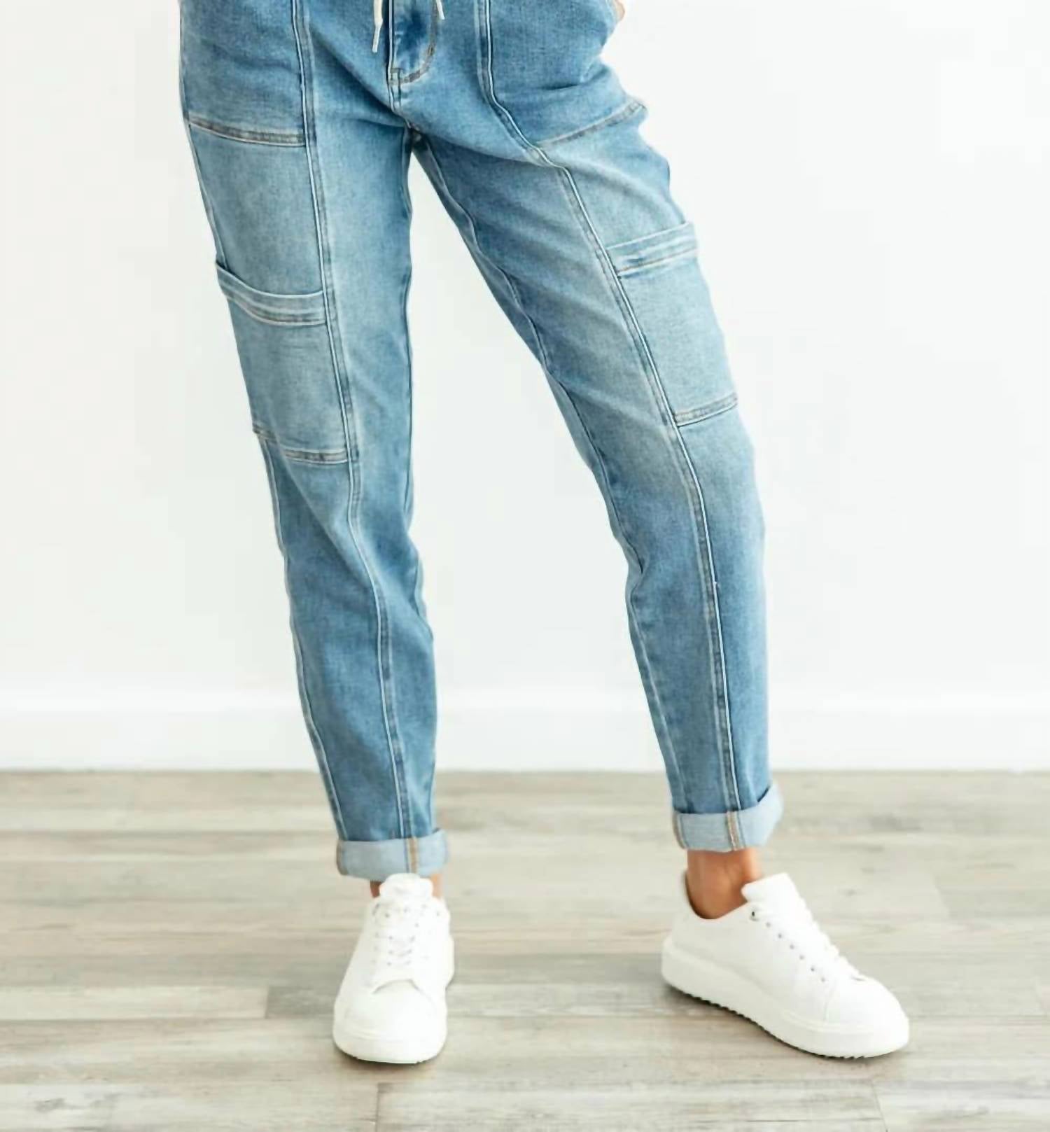 

Голубые грузовые штаны Off Duty Judy Blue