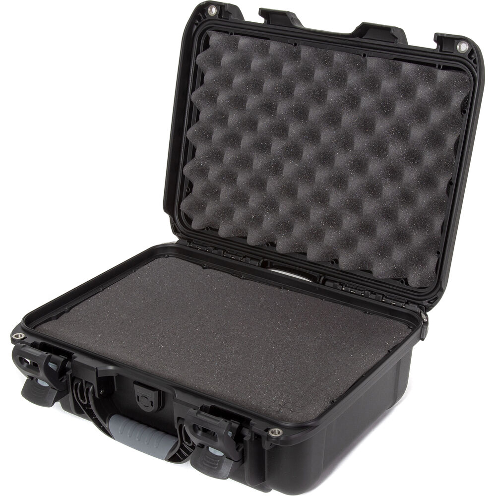 

Жесткий кейс Nanuk 920 с пеной (черный, 16 л)