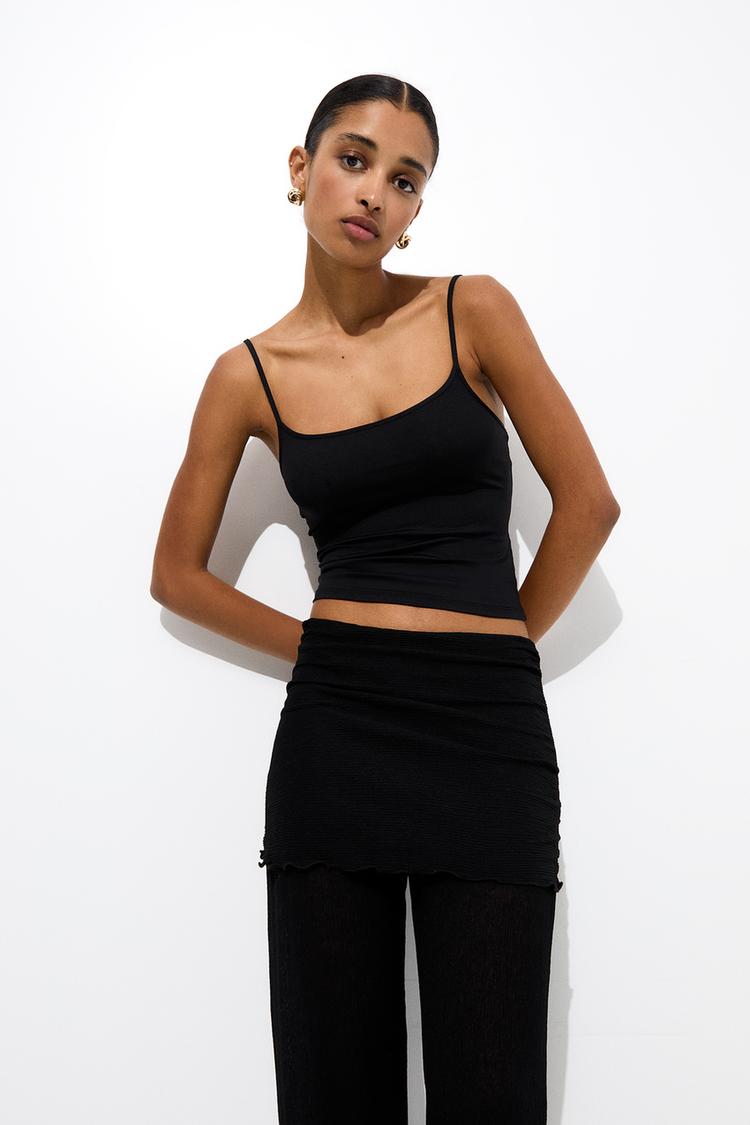 

Топ из полиамида с бретельками Pull And Bear, черный