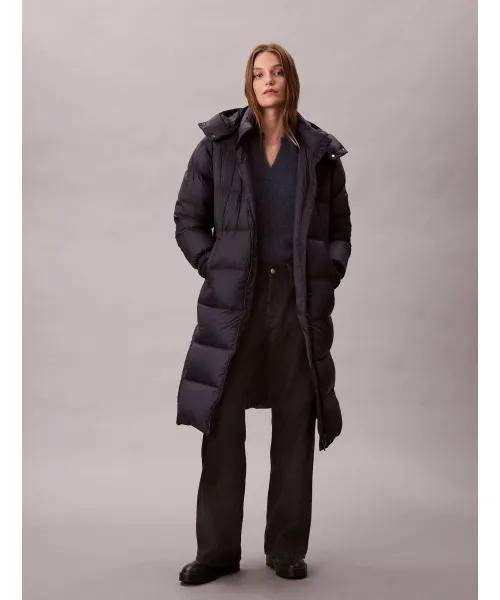 

Незаменимое пуховое пальто Calvin Klein Jeans, синий