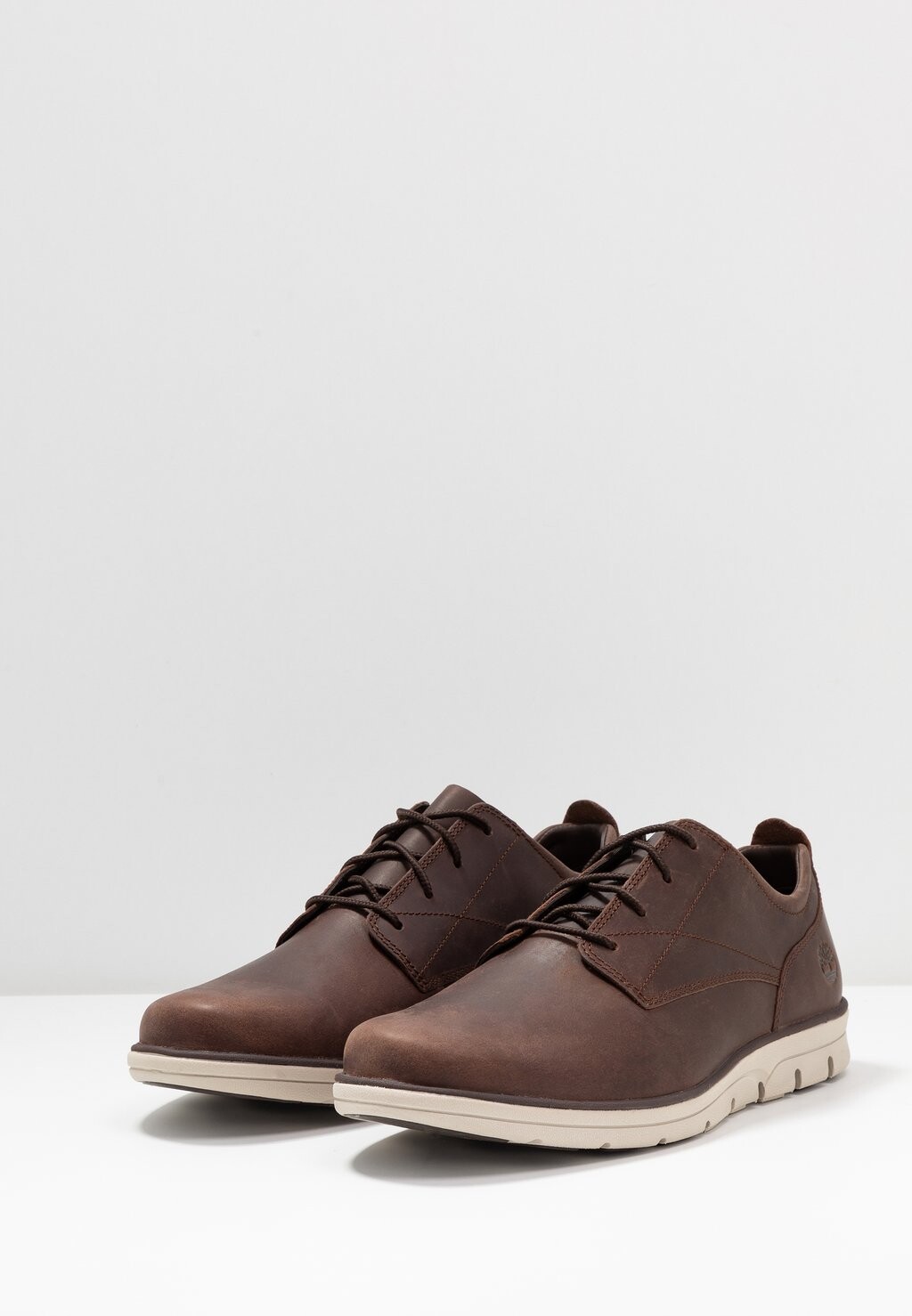 Спортивные туфли на шнуровке Bradstreet Oxford Timberland, цвет dark brown — фото 3