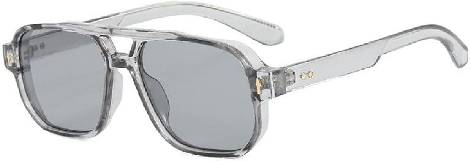 

Роскошные солнцезащитные очки в крупной оправе для женщин и мужчин, в винтажном стиле панк с заклепками, популярные для активного отдыха, с защитой от УФ-излучения UV400 TYUVIVO, Gray Light Black