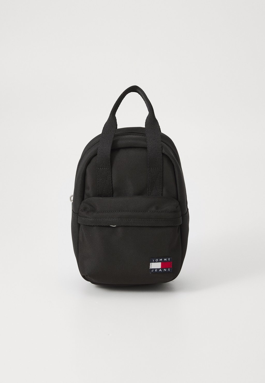 

Рюкзак DAILY 2 WAYS BACKPACK Tommy Jeans, черный