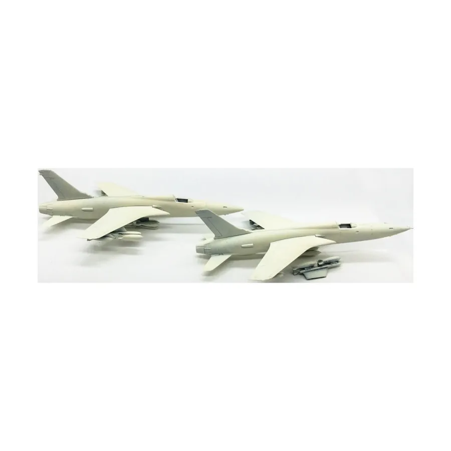 

Республиканский F-105D Thunderchief, коллекция №1, Miscellaneous Historical Miniatures - Loose Miniatures (Various Scales) (Unknown Manufacturer)