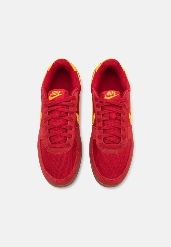 Полевые унисекс кроссовки Nike Sportswear, Red — фото 4