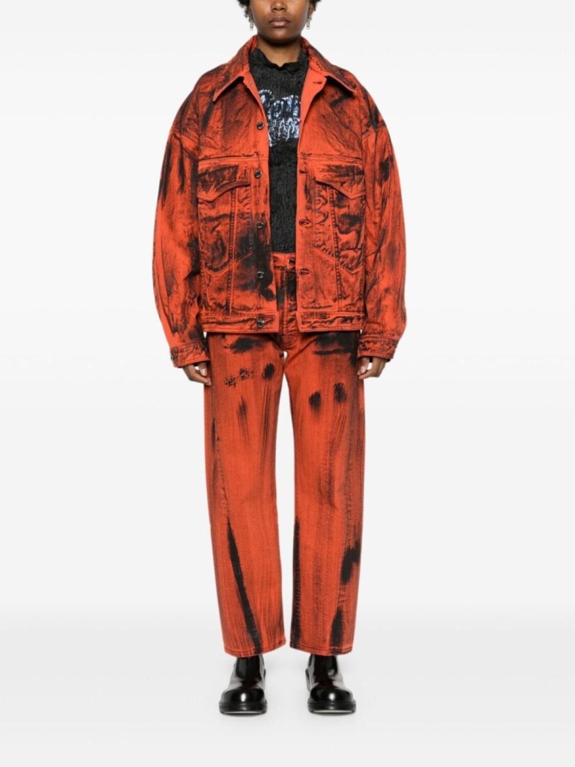 

Etudes джинсы District Dyed широкого кроя, оранжевый