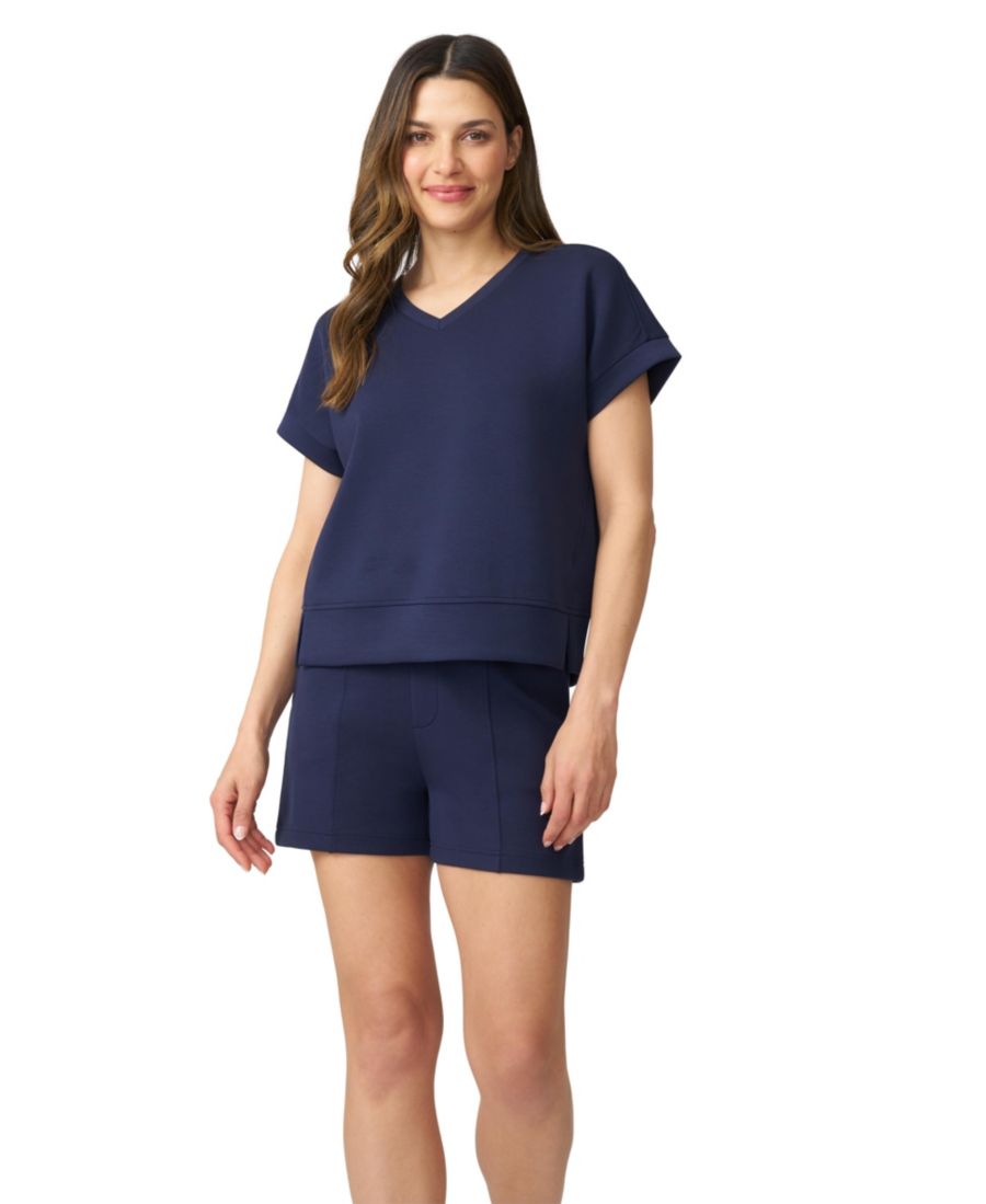 

Женский комплект: топ с V-образным вырезом и шорты с высокой талией Cable & Gauge, Navy blazer