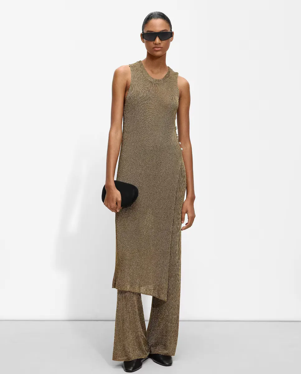 

Полупрозрачное трикотажное платье миди с блестящим эффектом бокового разреза Parfois, золотой