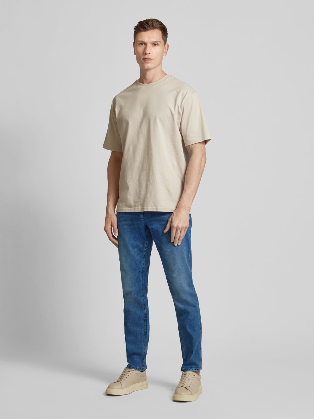 

Джинсы Slim fit простого кроя, модель «Джош» Tom Tailor