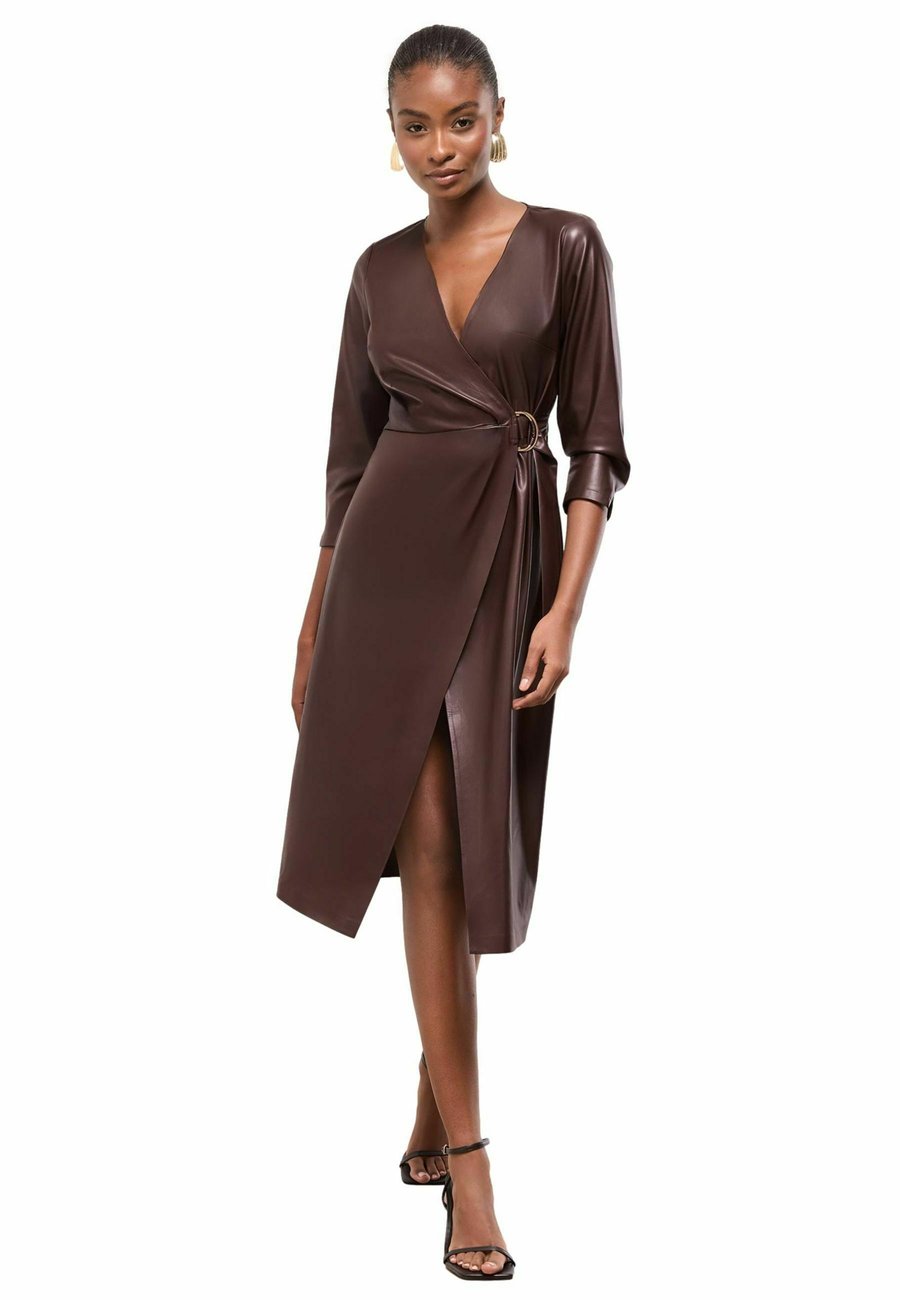 

Платье Lipsy PETITE FIT, Burgundy Red Faux Leather/Red