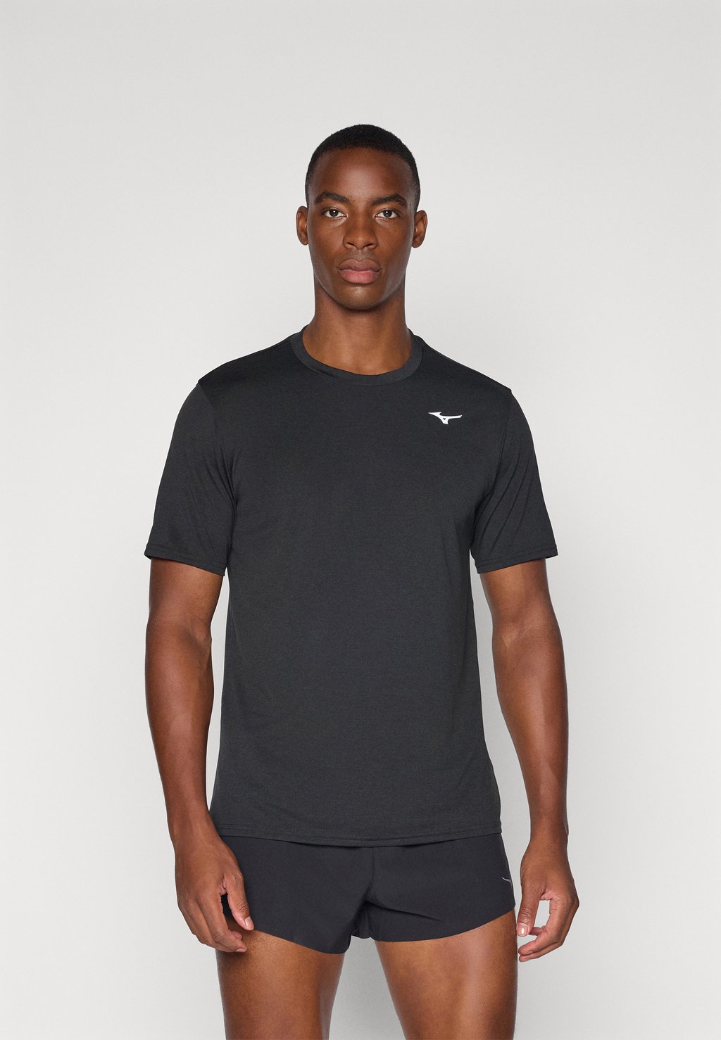 

Спортивная футболка IMPULSE CORE TEE Mizuno, черный