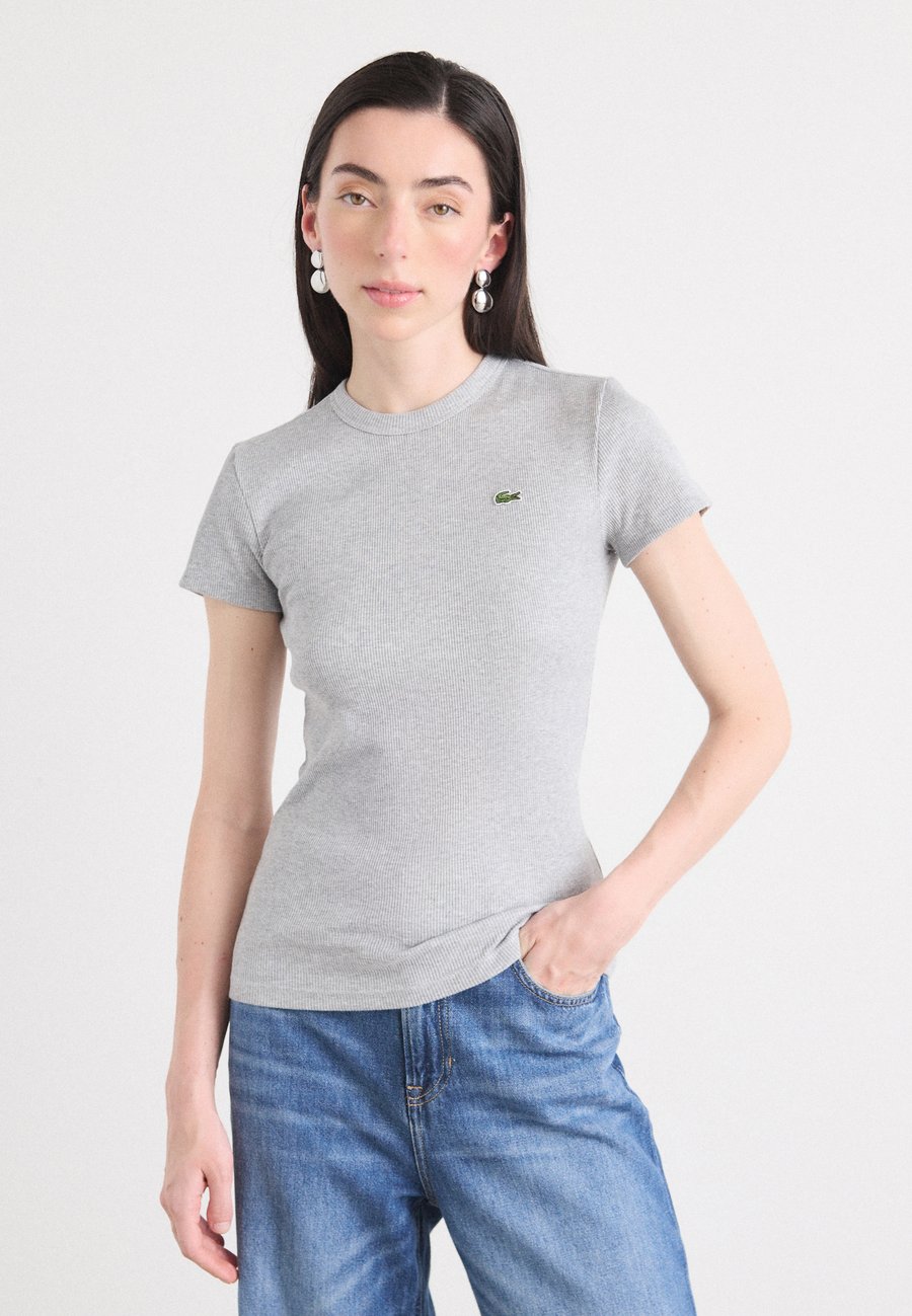 

Футболка Lacoste Basic T-shirt, Silver-Coloured Chine/Light Grey, Серый, Футболка Lacoste Basic T-shirt, Silver-Coloured Chine/Light Grey