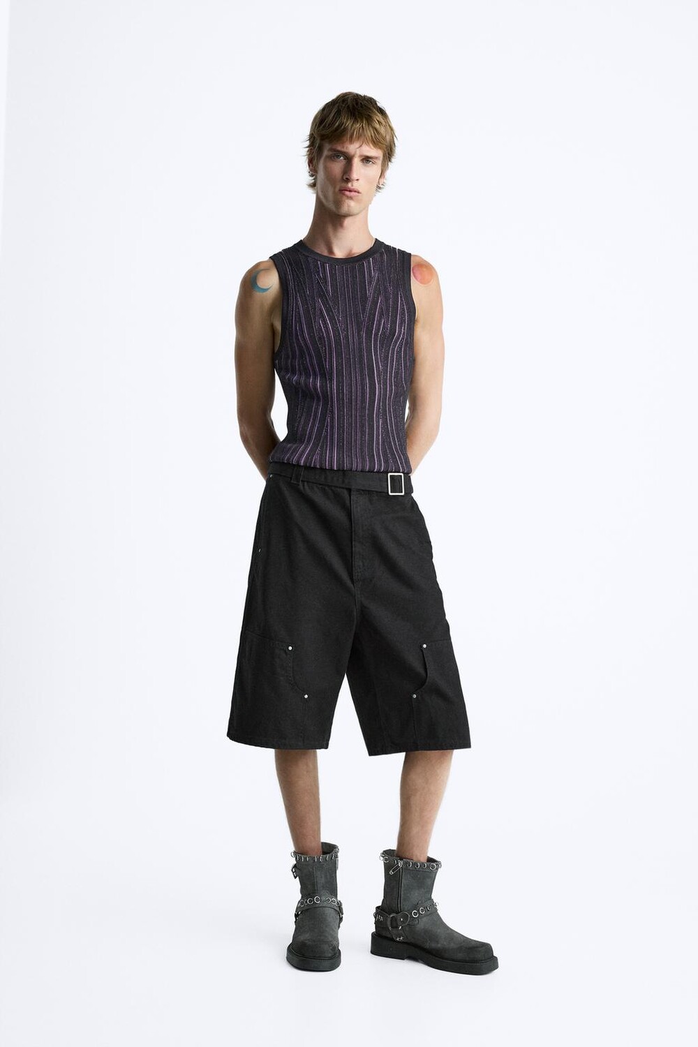 

Контрастный трикотажный топ ZARA, цвет lilac