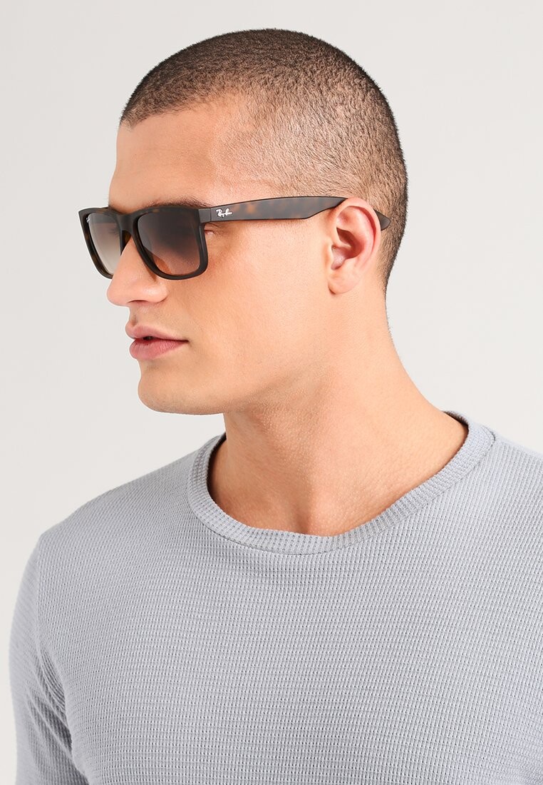 

Солнцезащитные очки JUSTIN Ray-Ban, цвет dark brown