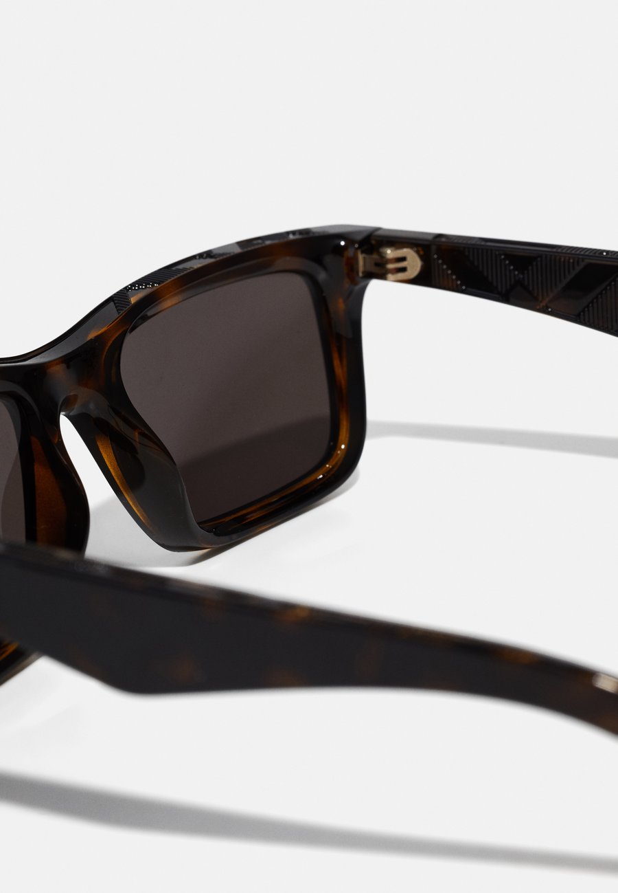Солнцезащитные очки Burberry UNISEX, Dark Havana / Dark Brown/Dark Brown — фото 4