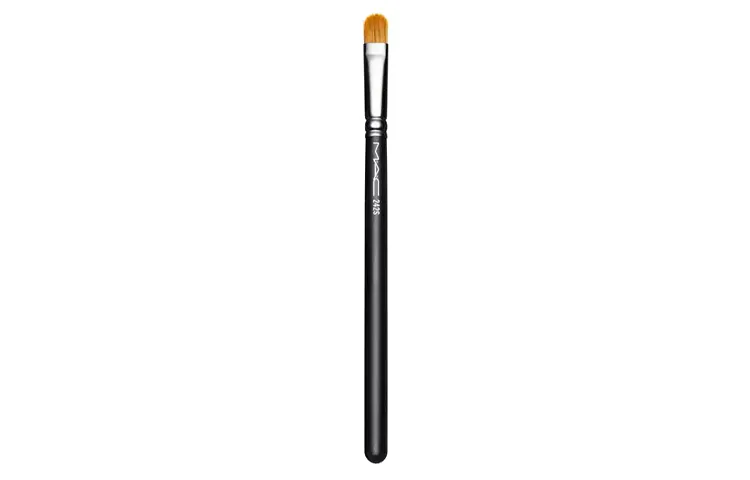 Кисть для консилера #242 портативная, бережная для кожи MAC, Concealer Brush #242