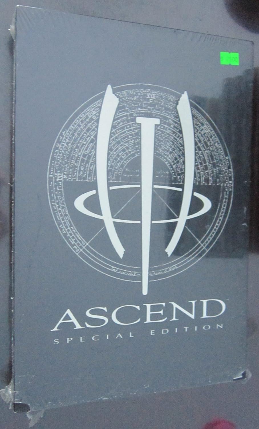

Ascend (IDW Publishing)
