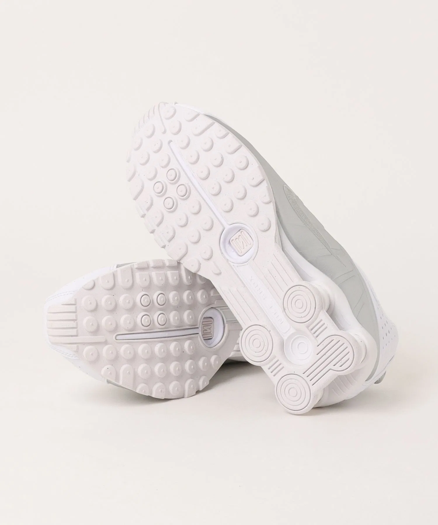 Мужские кроссовки NIKE SHOX R4 белые — фото 3