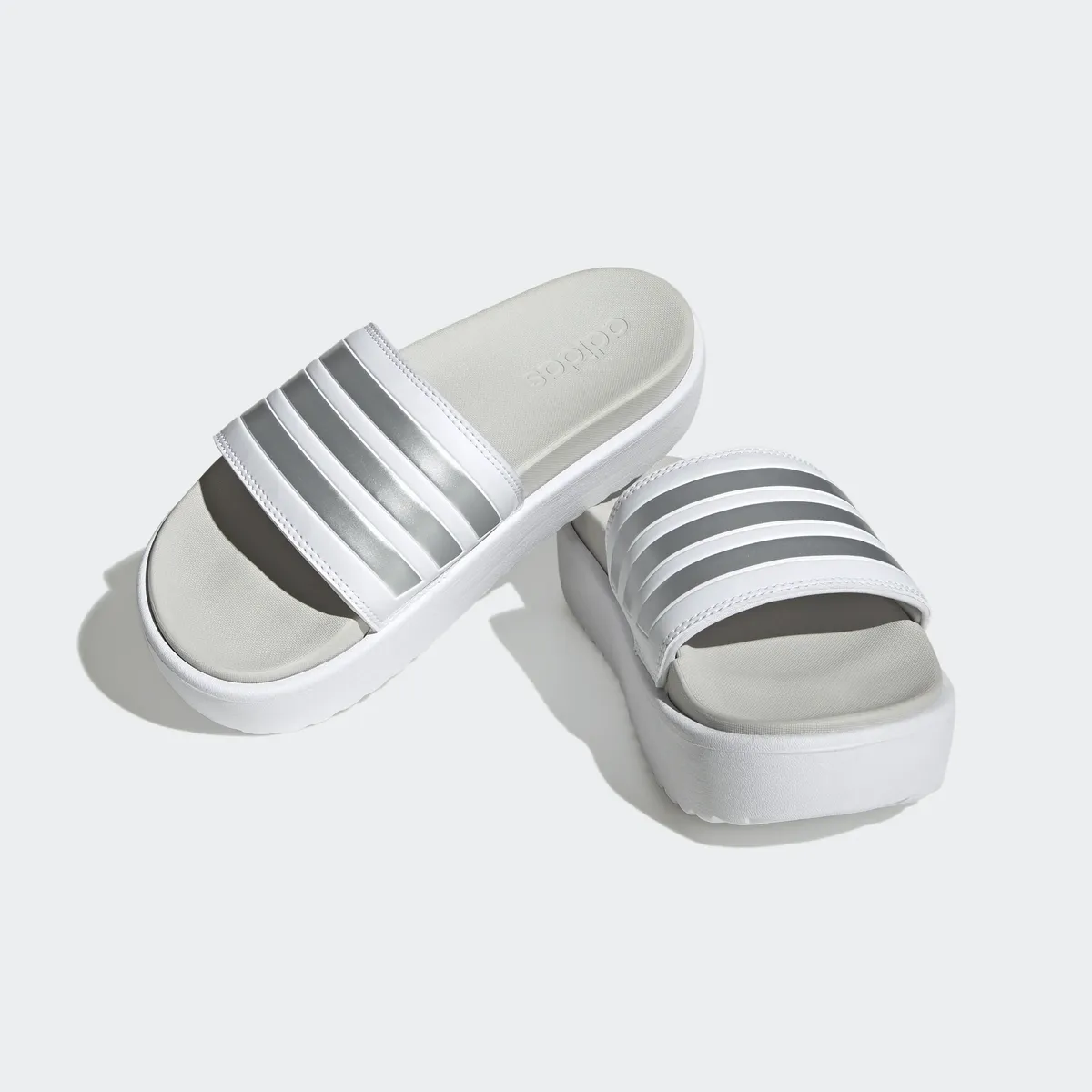 Adidas Спортивные купальные сандалии "PLATFORM ADILETTE" Adidas Sportswear, цвет Cloud White / Zero Metallic / Grey One — фото 2