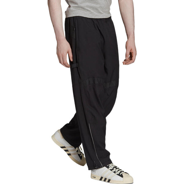 Спортивные штаны Adidas Originals FW22 Cargo Pants 'Black', черный — фото 4