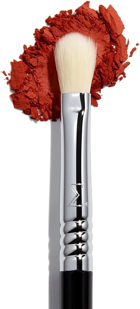 Кисть для растушевки Sigma Beauty E27 Detail Blending Brush, 1 шт, черный — фото 3