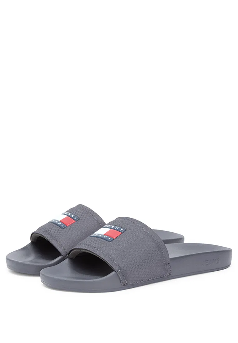 Сандалии Tommy Jeans, модель TJM Pool Slides Tommy Hilfiger, черный