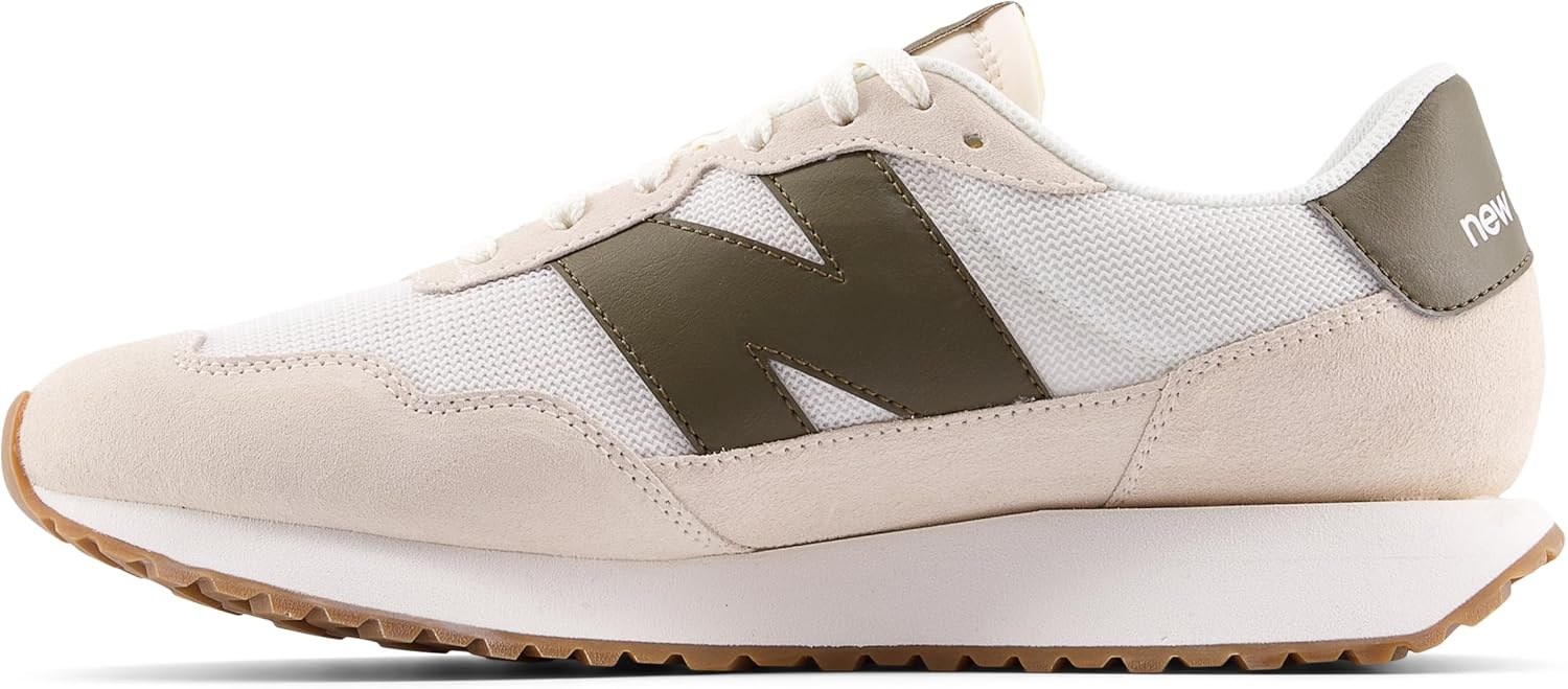 

Мужские кроссовки для бега по шоссе New Balance 237 V1 Classic, Sea Salt/Woodland