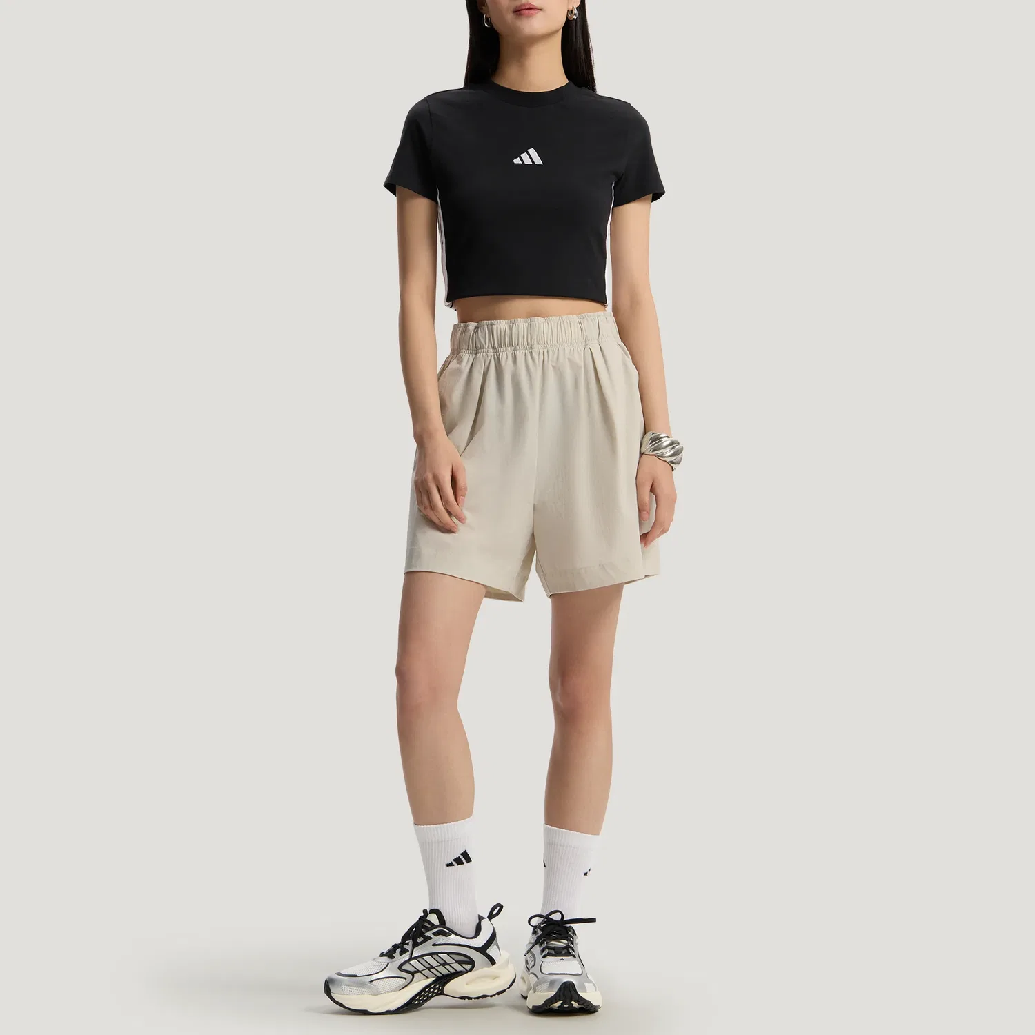 Шорты женские Miracle Bauxite Brown Moderate Adidas — фото 4