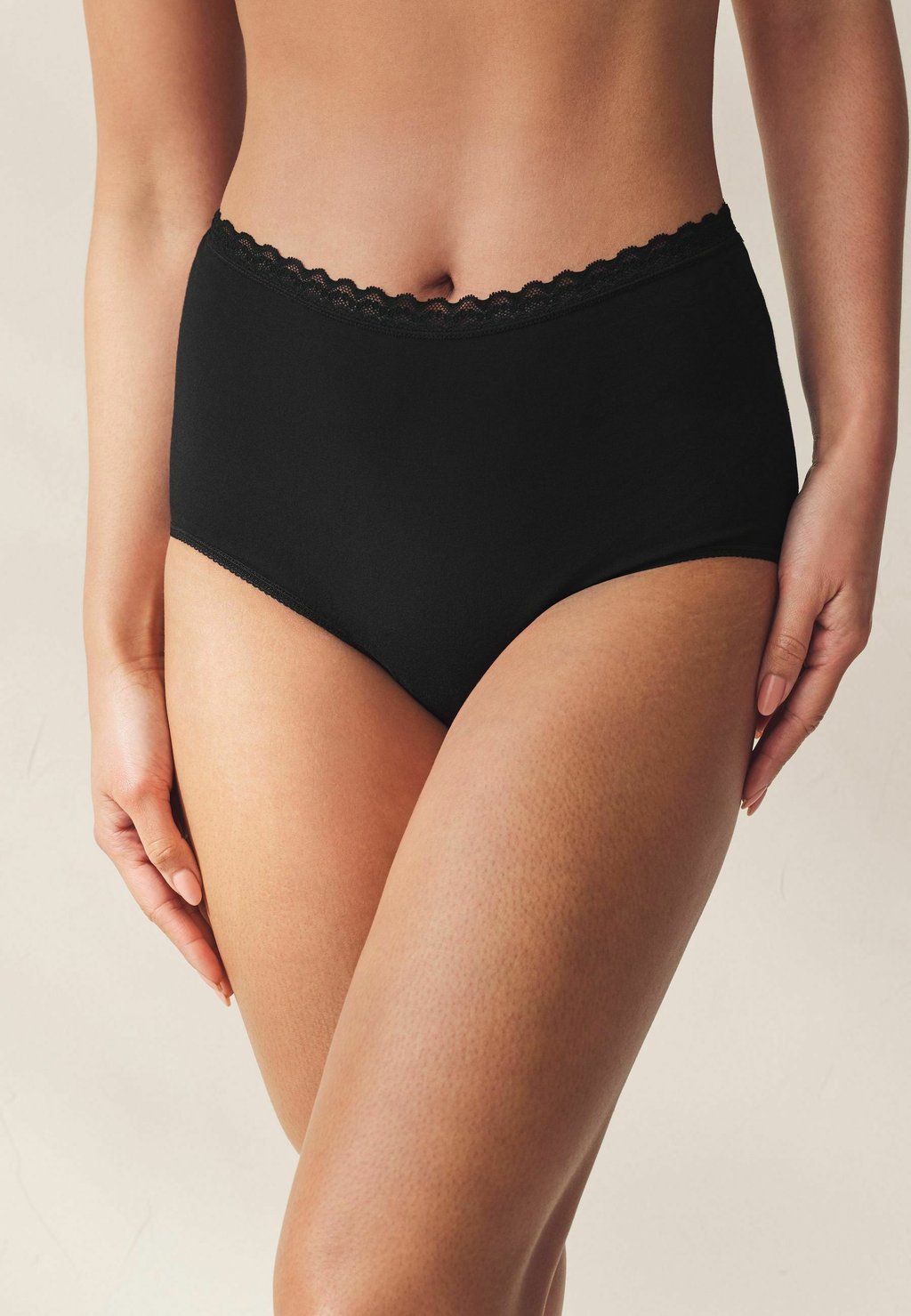 

Трусы-брифы MENOPAUSE FRIENDLY COOLING FULL Next, черный