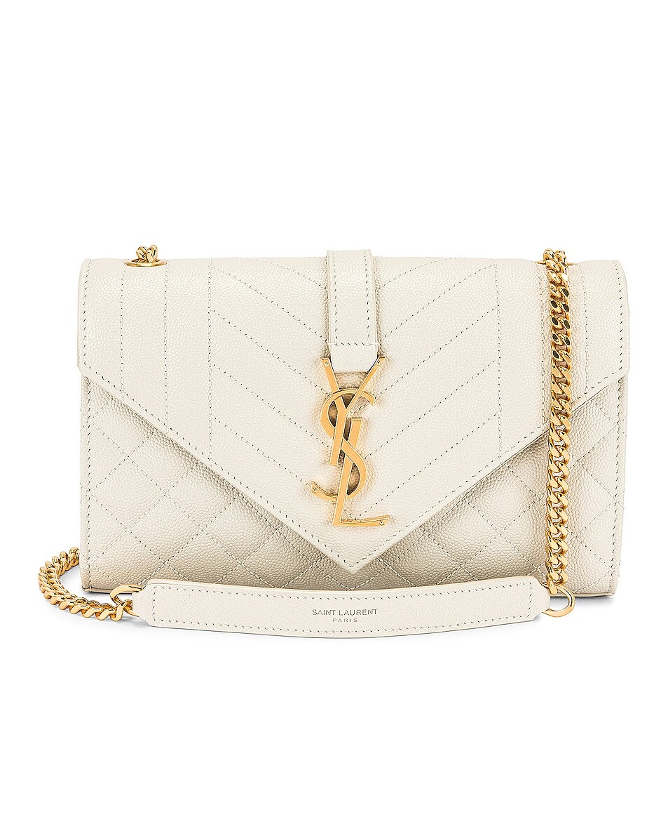 

Сумка через плечо Saint Laurent Small Envelope Chain, цвет Blanc Vintage