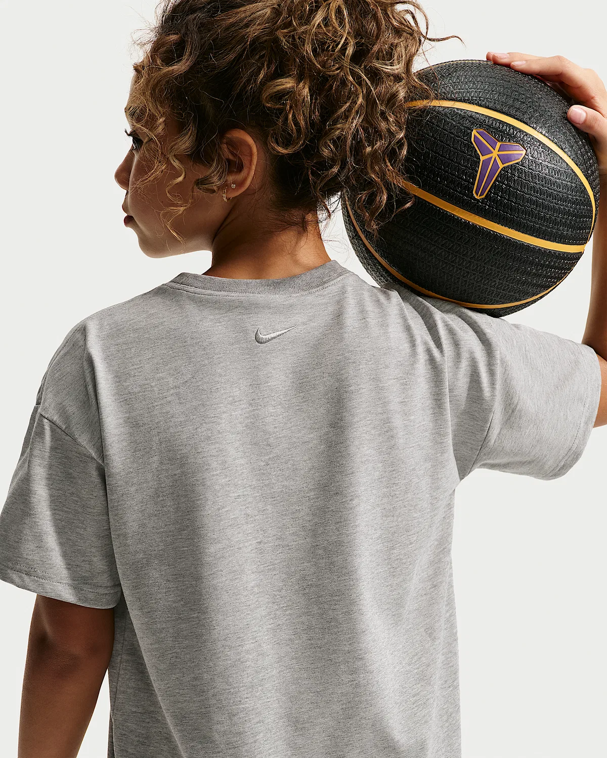 Детская футболка Dri-FIT Max90 Kobe, Dark Grey Heather — фото 4