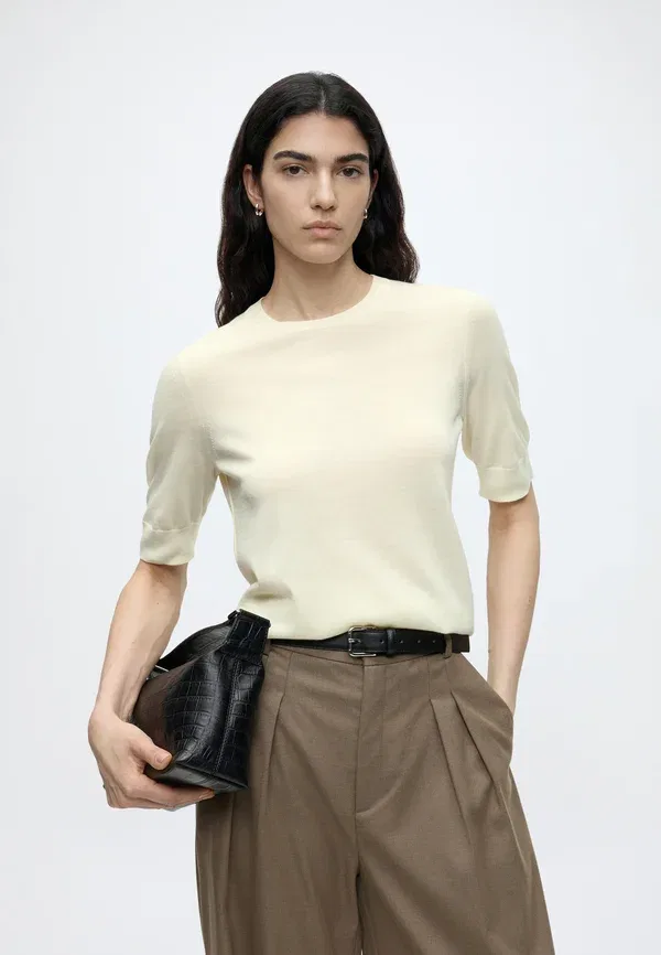 Футболка Farbella basic t-shirt Boss, светло-бежевый — фото 4