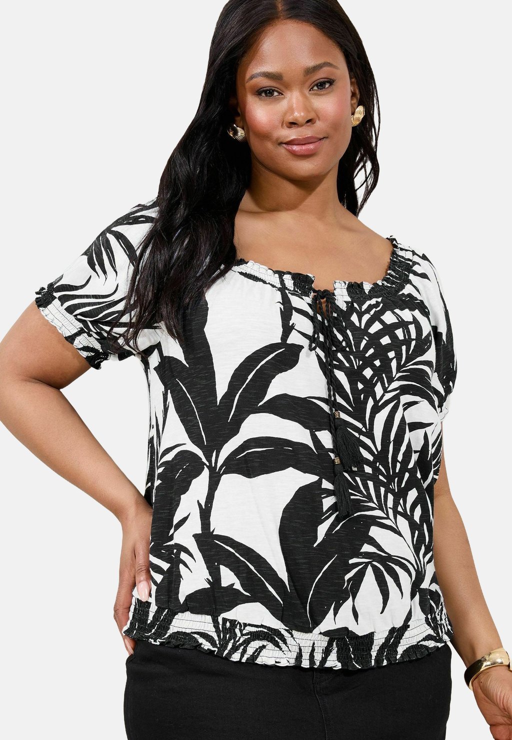 

Блуза PLUS SIZE FIT Lipsy, черный