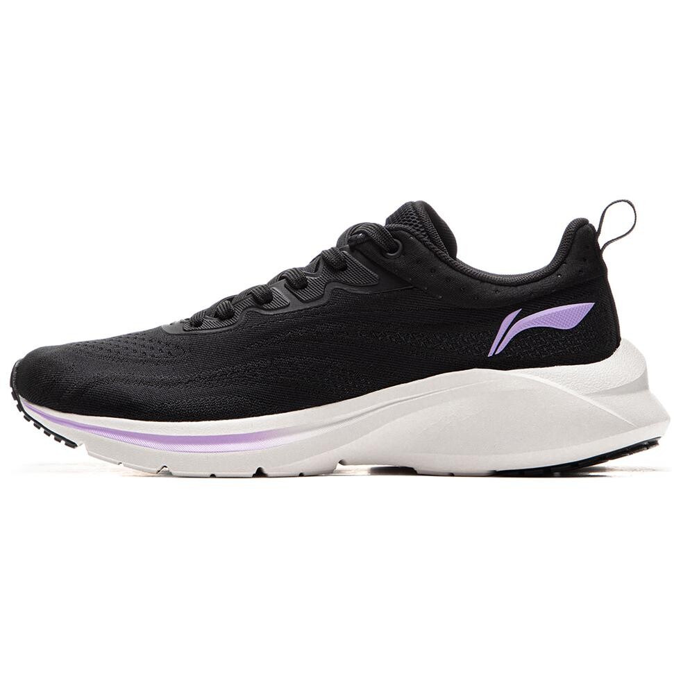 

Кроссовки женские YunQue Low-top черные Lining