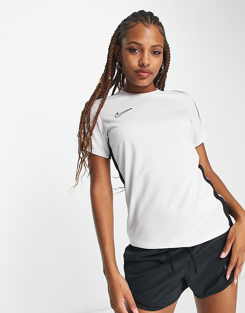 

Белая футболка с вставками для дри-фита Nike Football Academy