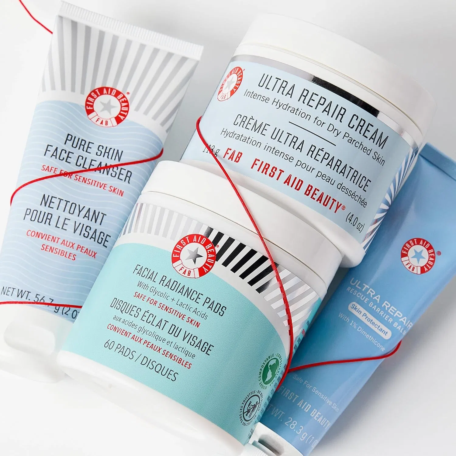 Набор для ухода за кожей First Aid Beauty Daily Essentials Kit First Aid Beauty, 4-Original — фото 2