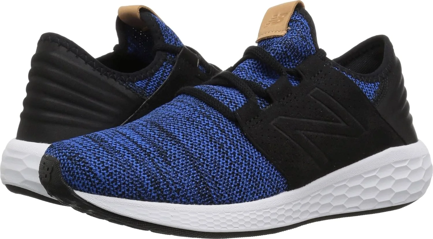 Мужские кроссовки New Balance Fresh Foam Cruz V2, серо-белые, / США — фото 2