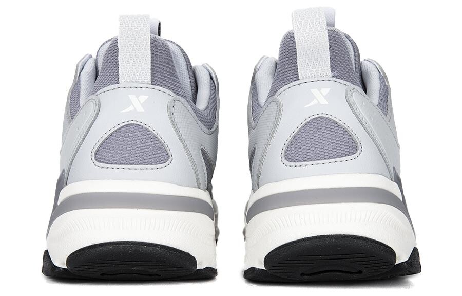 Обувь для образа жизни Мужская с низким верхом Moonshine Gray/Rock Gray Xtep — фото 3