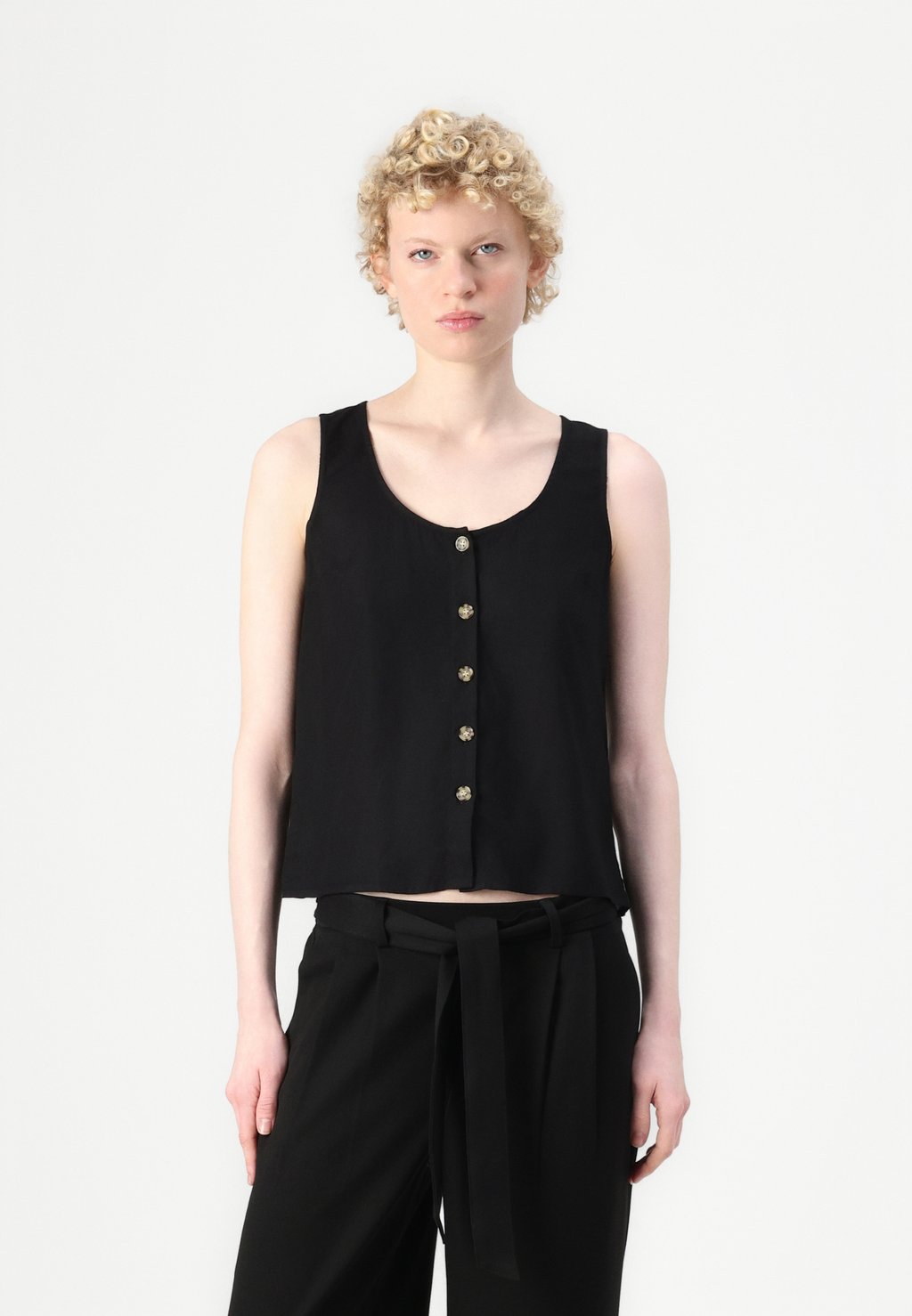 

Жилет VMBUMPY SHIRT Vero Moda, черный