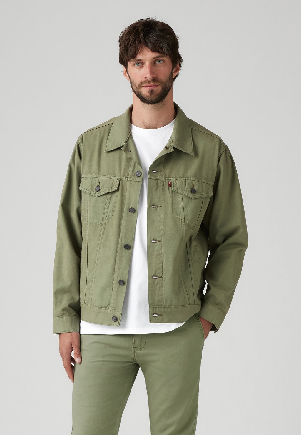

Джинсовая куртка RELAXED FIT TRUCKER Levi's, оливковый