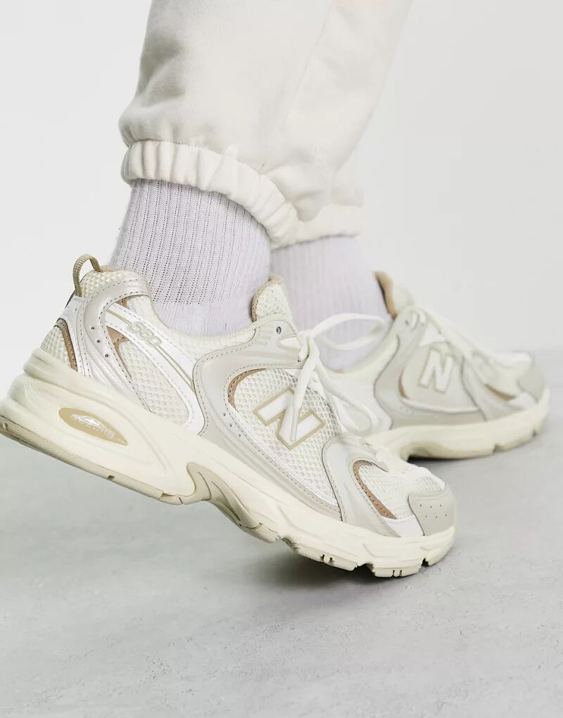 Кроссовки New Balance 530 с овсянкой
