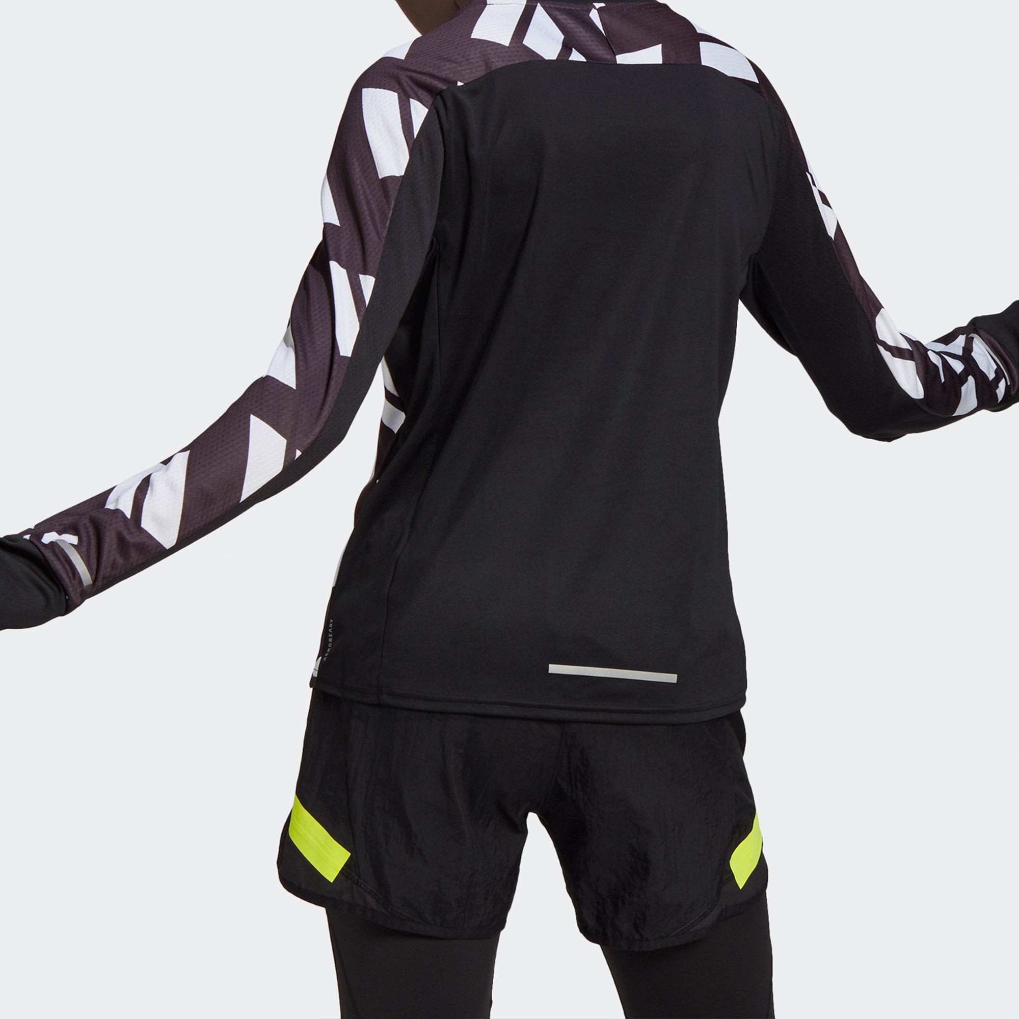 Футболка (WMNS) adidas Celeb Sweat W Contrasting Colors Logo Printing Reflective Running Sports Long Sleeves Black T-Shirt — фото 4