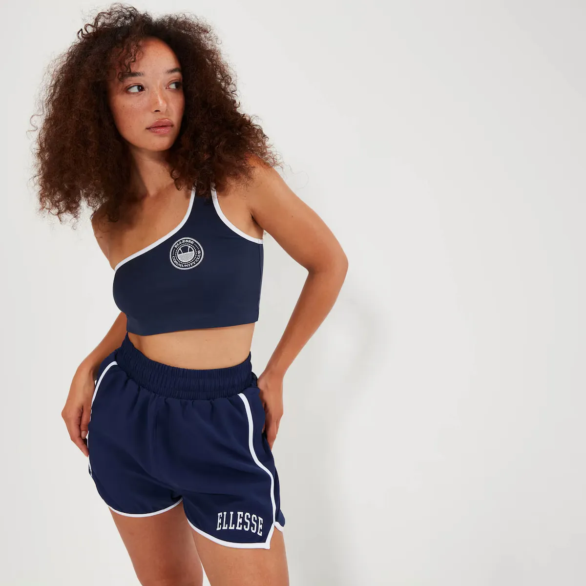 

Капуано Жилет Ellesse Женский топ, синий