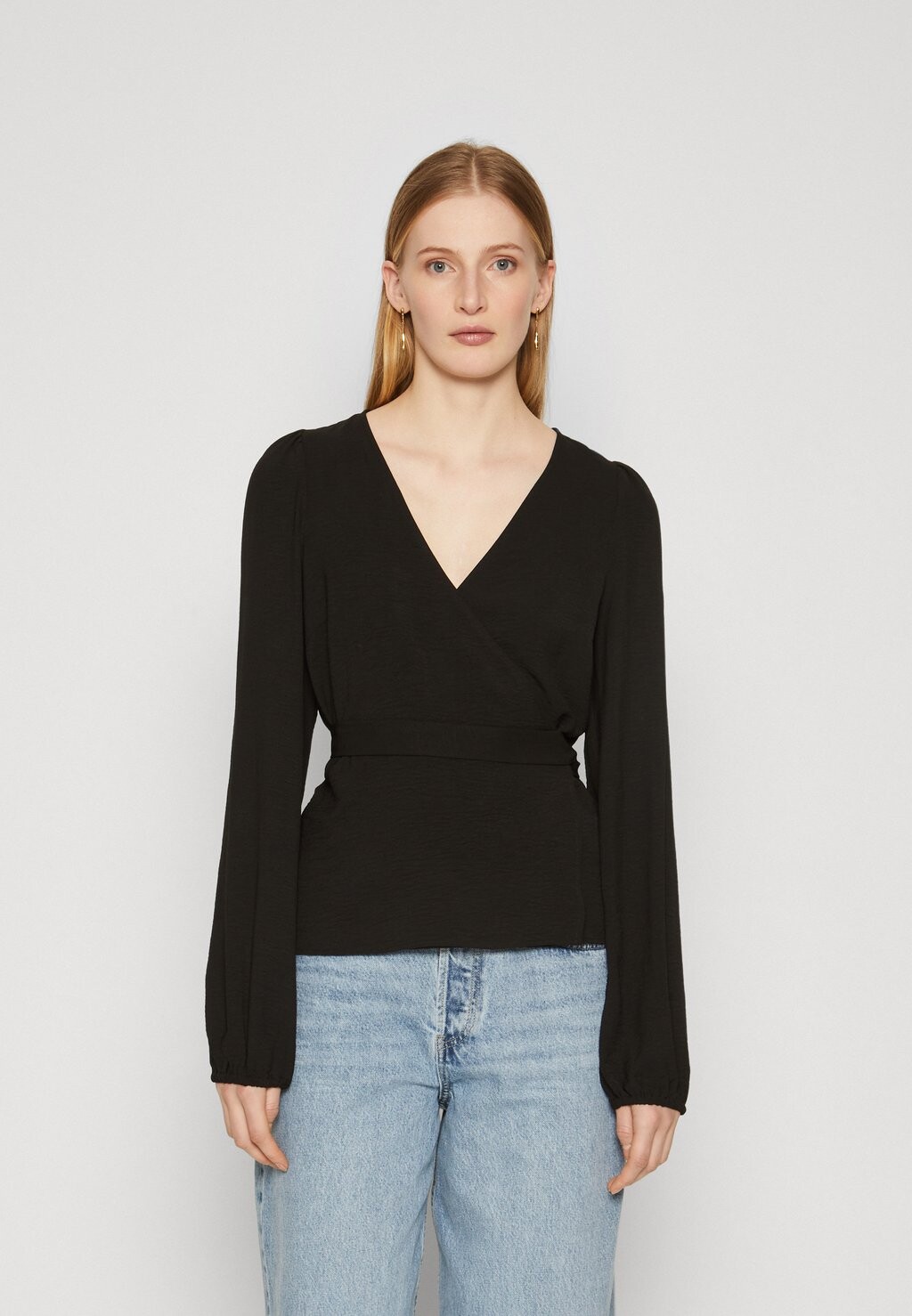 

Блузка VMALVA WRAP Vero Moda, цвет black