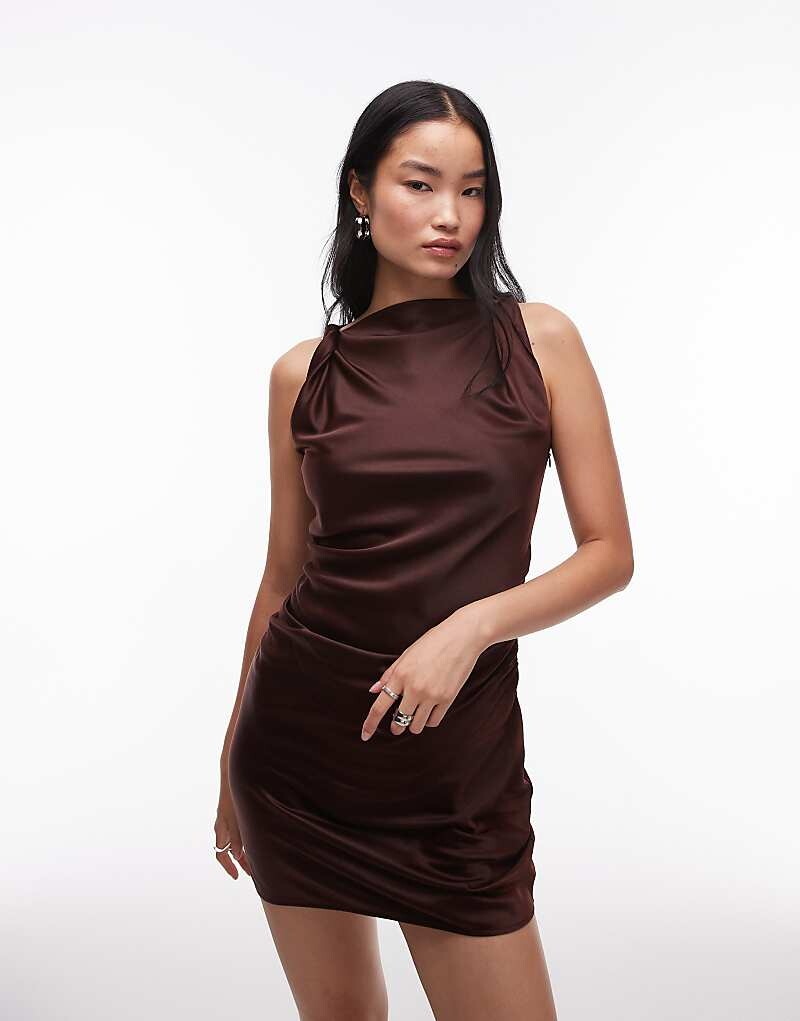 

Платье мини с завышенной талией и плечами Topshop
