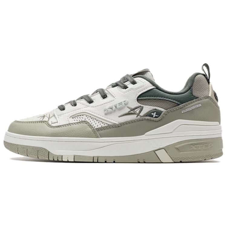 

Кроссовки XTEP Skateboarding Shoes Men Low-top Green/White, зеленый
