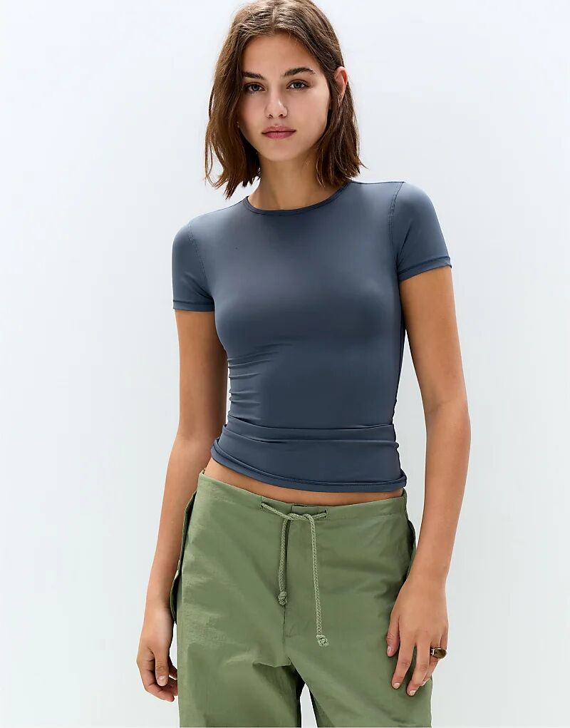 

Футболка Pull&Bear из полиамида с короткими рукавами, темно-синего цвета